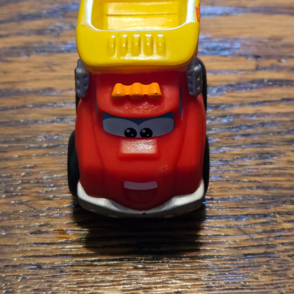 Tonka Chuck & Friends Red Yellow Dump Truck Mini Toy Vehicle 2.5 Inch
